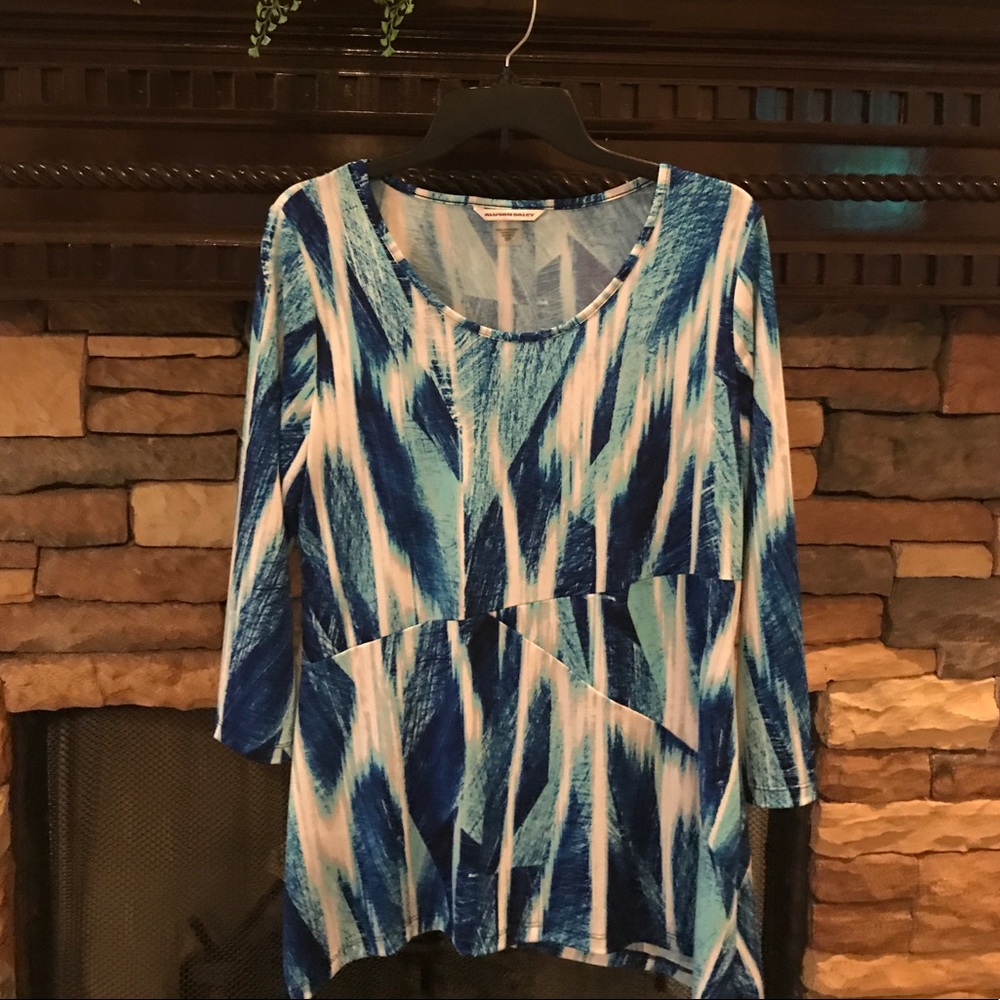 Abstract Print Tunic - Picture 2 of 7